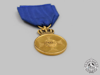prussia,_kingdom._a_crown_order_medal_c2021_413emd_5171