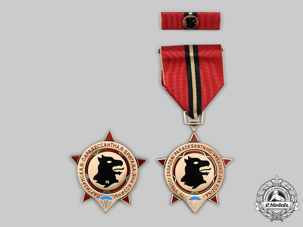 czechoslovakia._a_set_of_jan_kozina_parachute_brigade70_th_anniversary_decorations_c2021_575_mnc4960_1_1