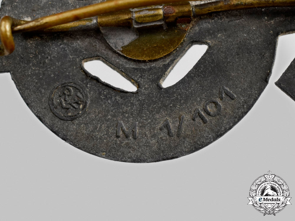 germany,_third_reich._a_mixed_lot_of_badges_c2021_628_mnc7893_1_1