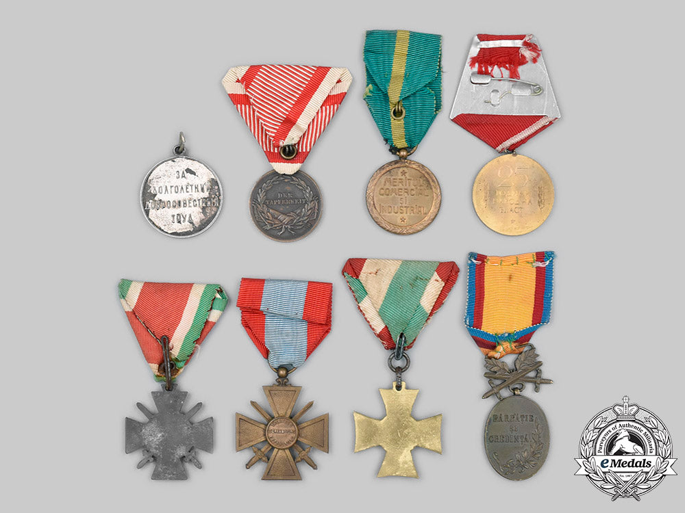 international._a_lot_of_eight_awards_c2021_665_mnc4214_1