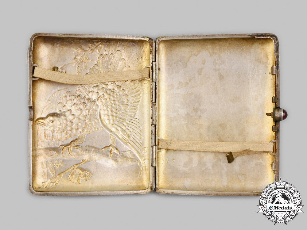 russia._a_silver_hunters_cigarette_case,_c.1950_c2021_793emd_6142_1