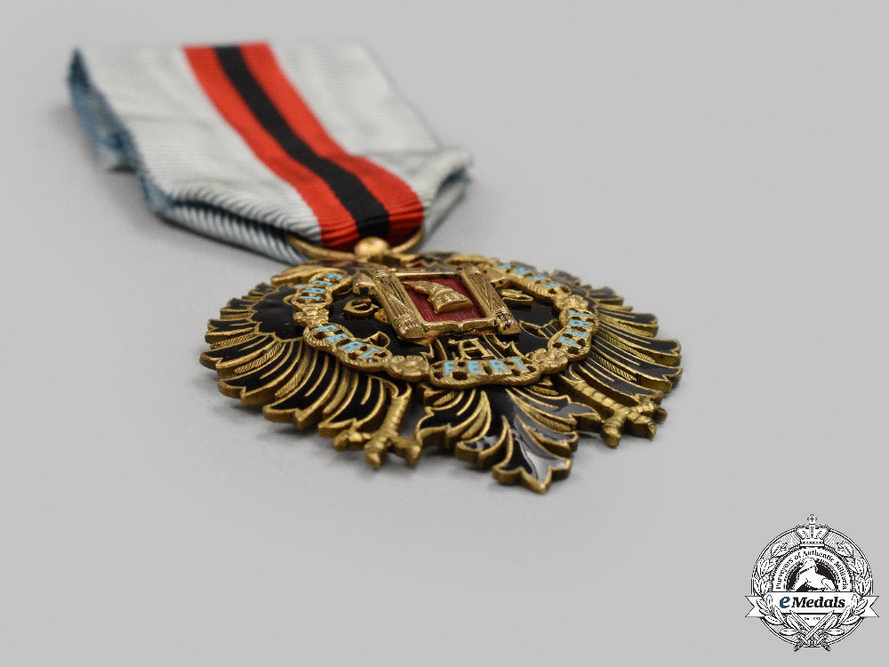 albania,_kingdom._an_order_of_fidelity,_v_class_knight,_c.1940_c2021_841emd_8743