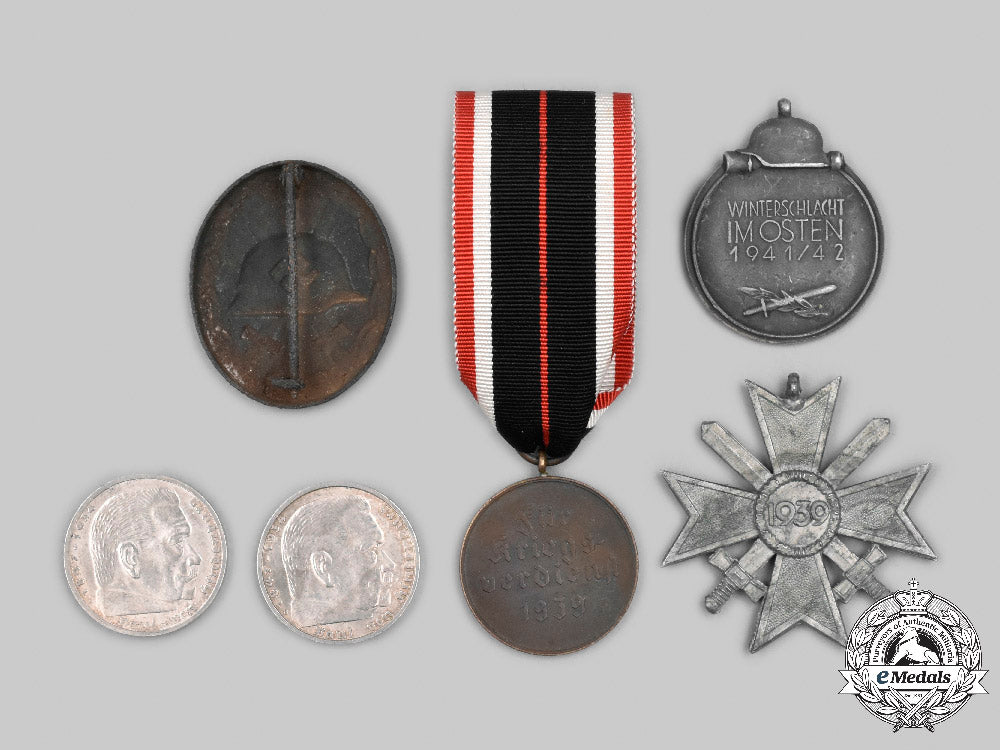 germany,_wehrmacht._a_mixed_lot_of_decorations_and_coins_c2021_848_mnc4858