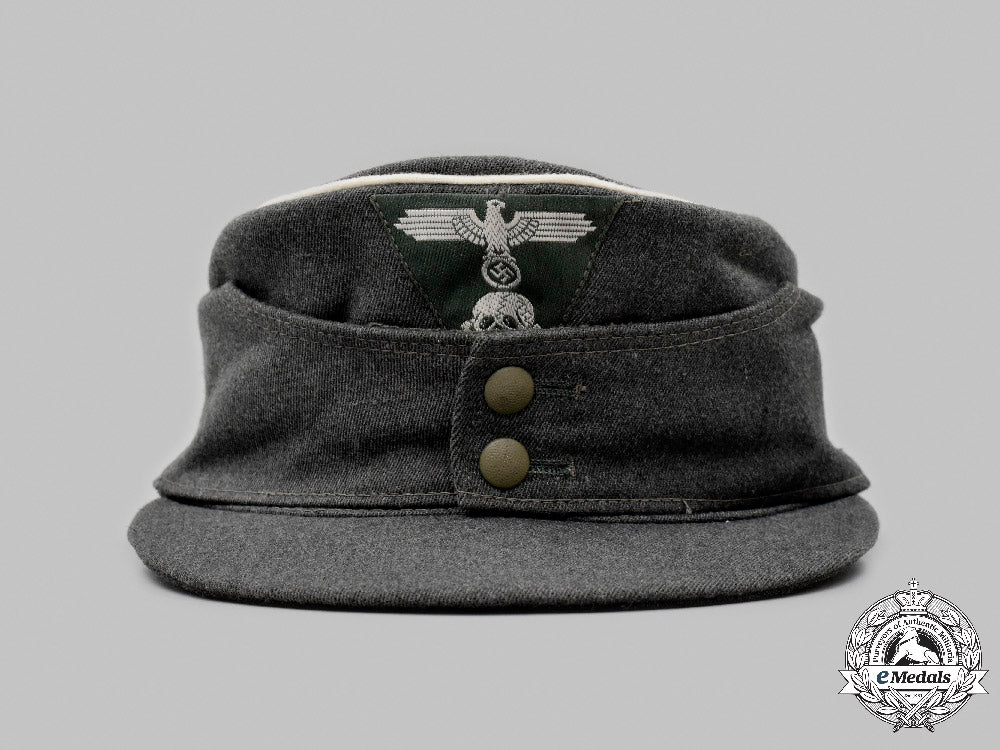 germany,_ss._a_late-_war_waffen-_ss_officer’s_m43_field_cap_c2021_876_mnc8498_1