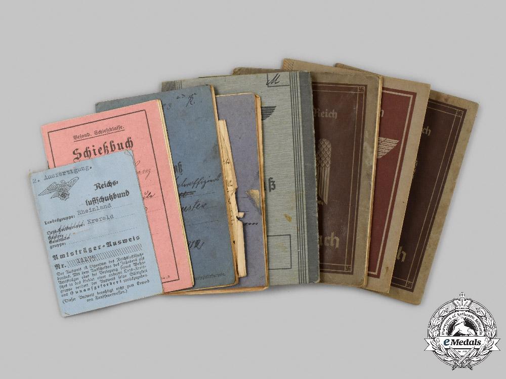 germany._a_mixed_lot_of_identification_and_service_booklets_c2021_918emd_2134