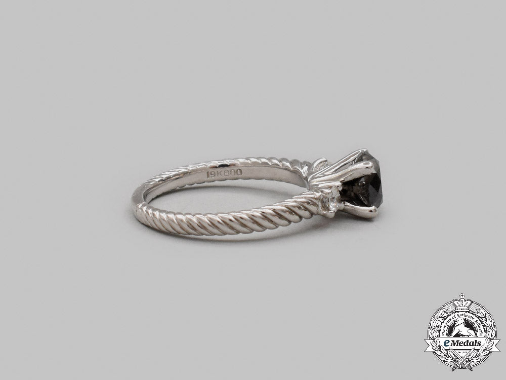 united_states._a_white_gold&_black_diamond_ring,_by_scott_kay_c2021_924emd_4988_1_1