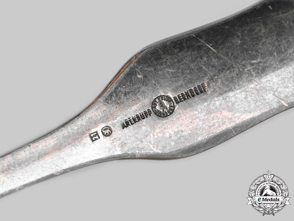 germany,_third_reich._a_silver_asparagus_server_from_the_tableware_service_of_dr._hans_frank,_by_arthur_krupp_c2021_948_mnc5353_1