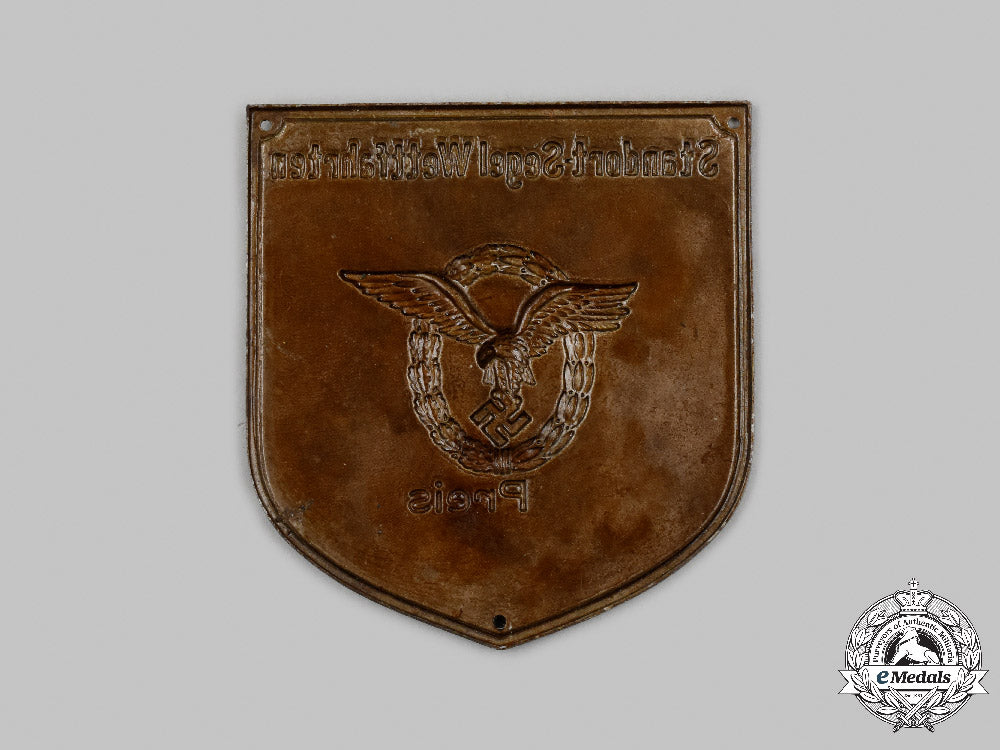 germany,_luftwaffe._an_unissued_luftwaffe_sports_prize_plaque_c2021_957emd_2311