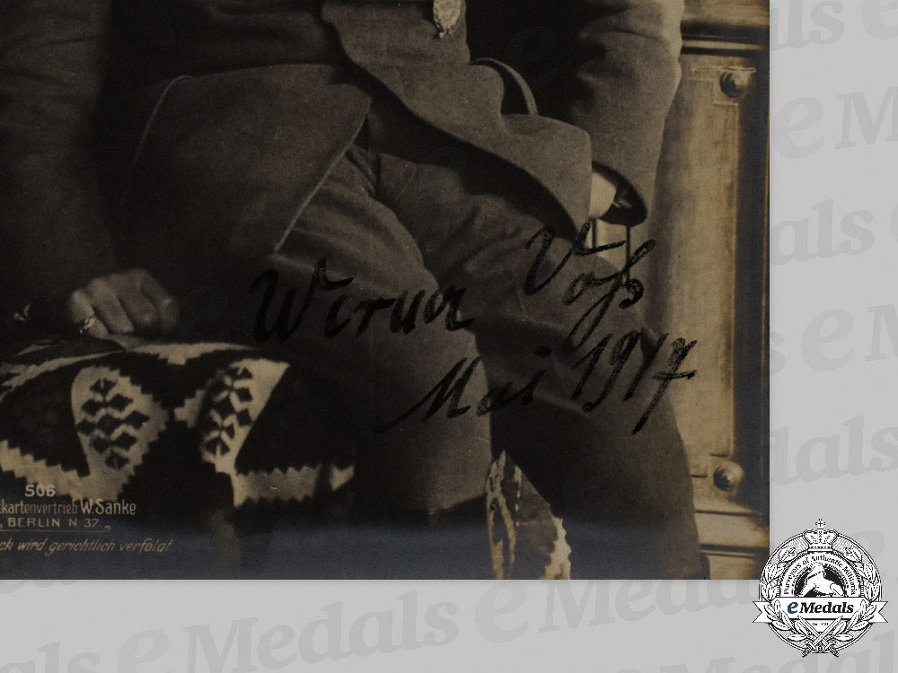 germany,_imperial._a_rare_wartime_signed_postcard_of_fighter_ace_werner_voß_c2021_984emd_2401-_1_