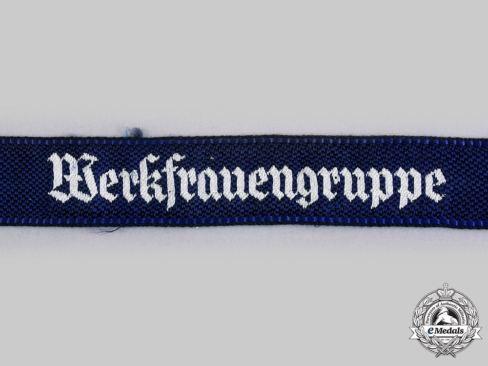 germany,_daf._a_women’s_labour_group_cuff_title_c20235_emd6624_1_1