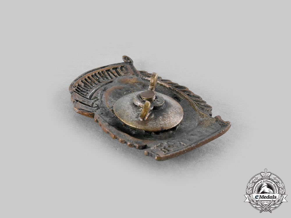 russia,_soviet_union._a_soviet_railways_excellent_railway_engineer_badge,_c.1944_c20264_emd8248_1