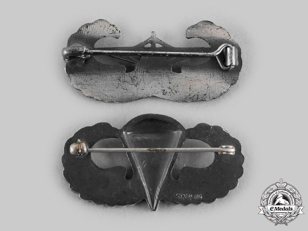 united_states._two_second_war_period_army_badges_c20355_emd2579