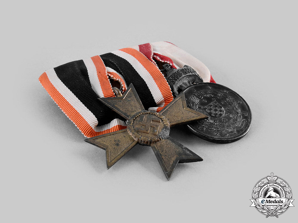 germany,_wehrmacht._a_zvonimir_medal_ribbon_bar_c20362_emd7328