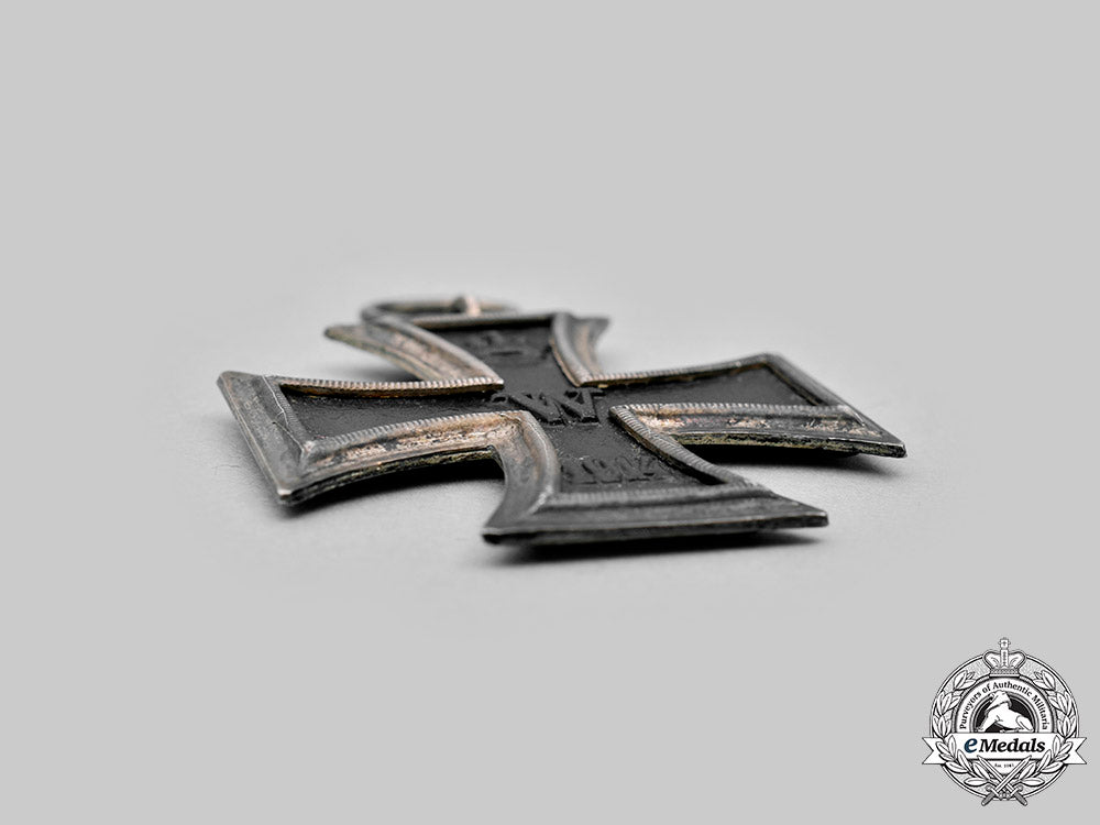 germany,_imperial._a1914_iron_cross_ii_class_c20443_mnc8664_1