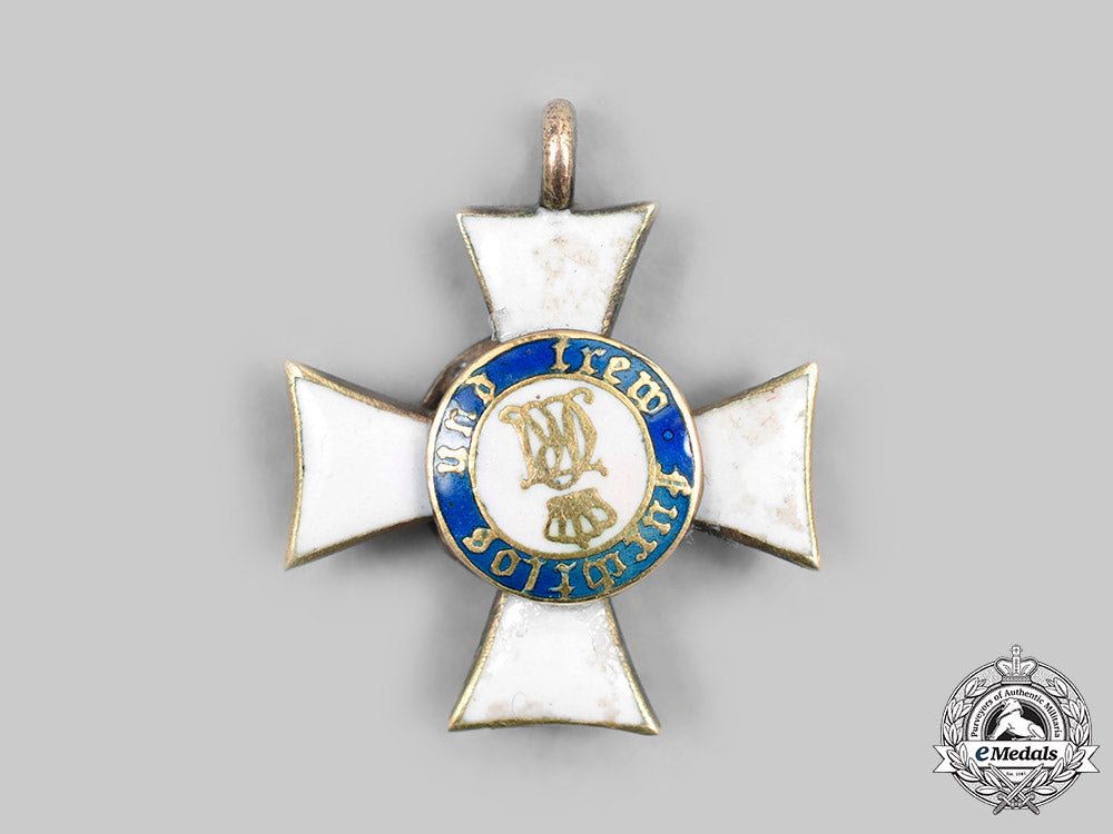 wurttemberg._a_military_merit_order,_i_class_miniature_knight_in_gold,_c.1914_c20453_mnc0905_1_1