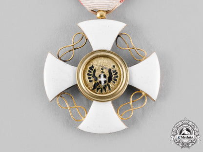 italy,_kingdom._an_order_of_the_crown_of_italy,_v_class_knight,_c.1920_c20459_emd8239_1_1_1