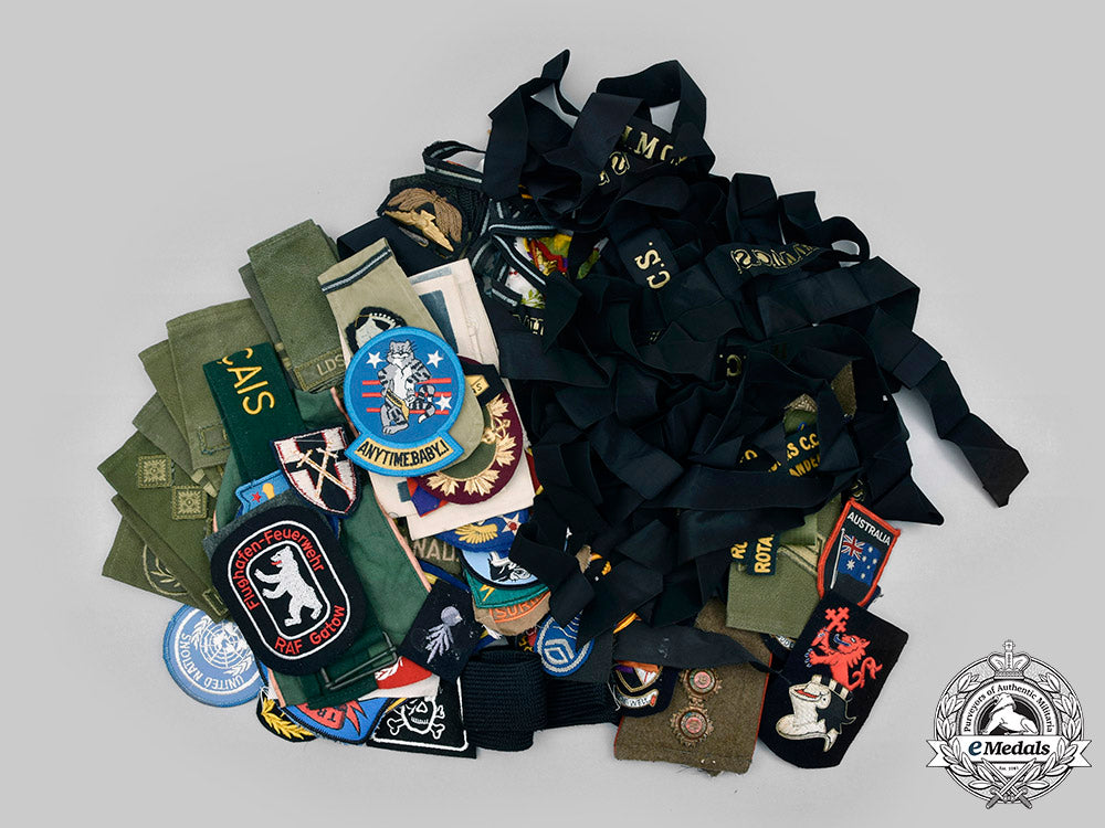 international._a_lot_of143_military_and_civilian_related_items_c20471_mnc3814_1