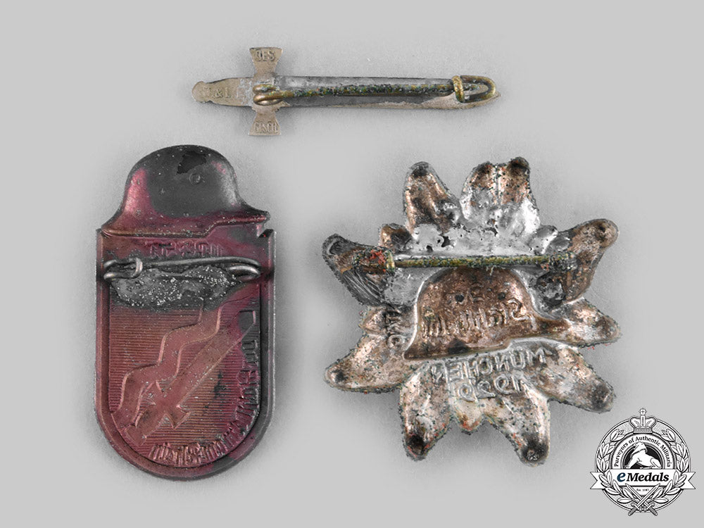 germany,_weimar_republic._a_lot_of_stahlhelm_commemorative_badges_c20579_emd2703