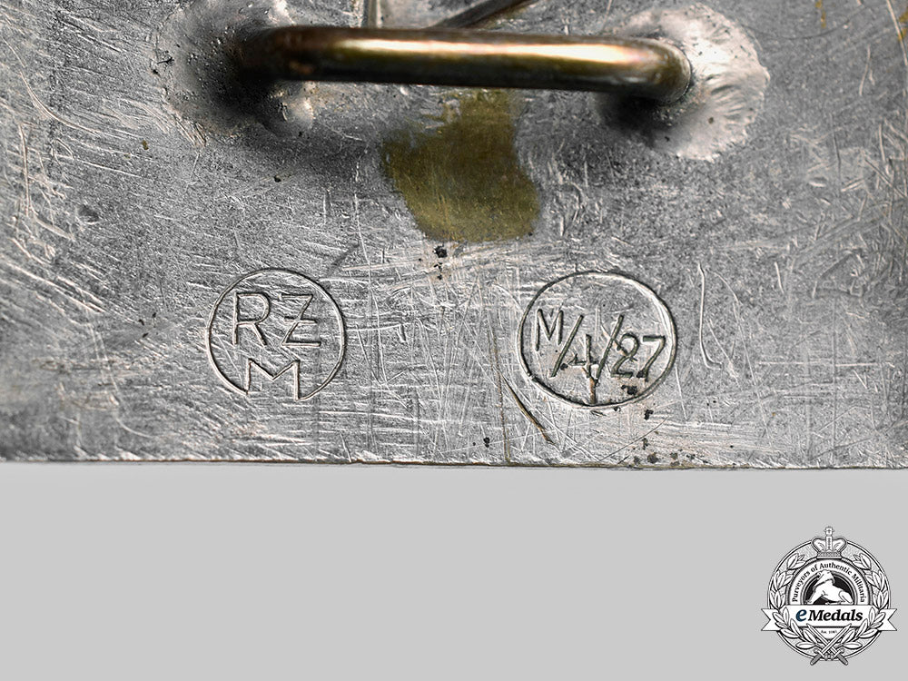 germany,_dj._a_member’s_belt_and_buckle,_by_overhoff&_cie_c20644_mnc1839