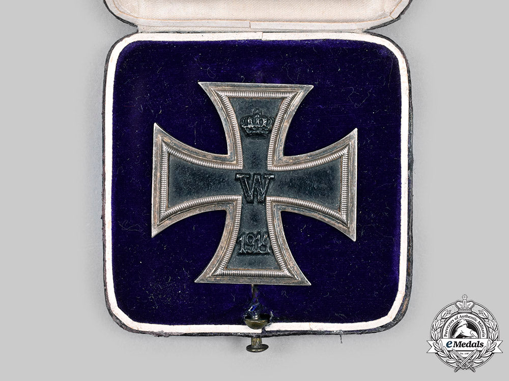 germany,_imperial._a1914_iron_cross_i_class,_with_case,_by_wagner&_sohn_c20694_mnc5367