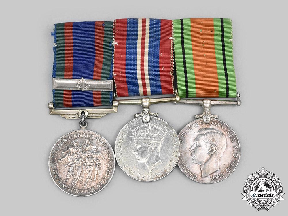 canada,_commonwealth._a_second_war_group_of_three_c20792_mnc2289