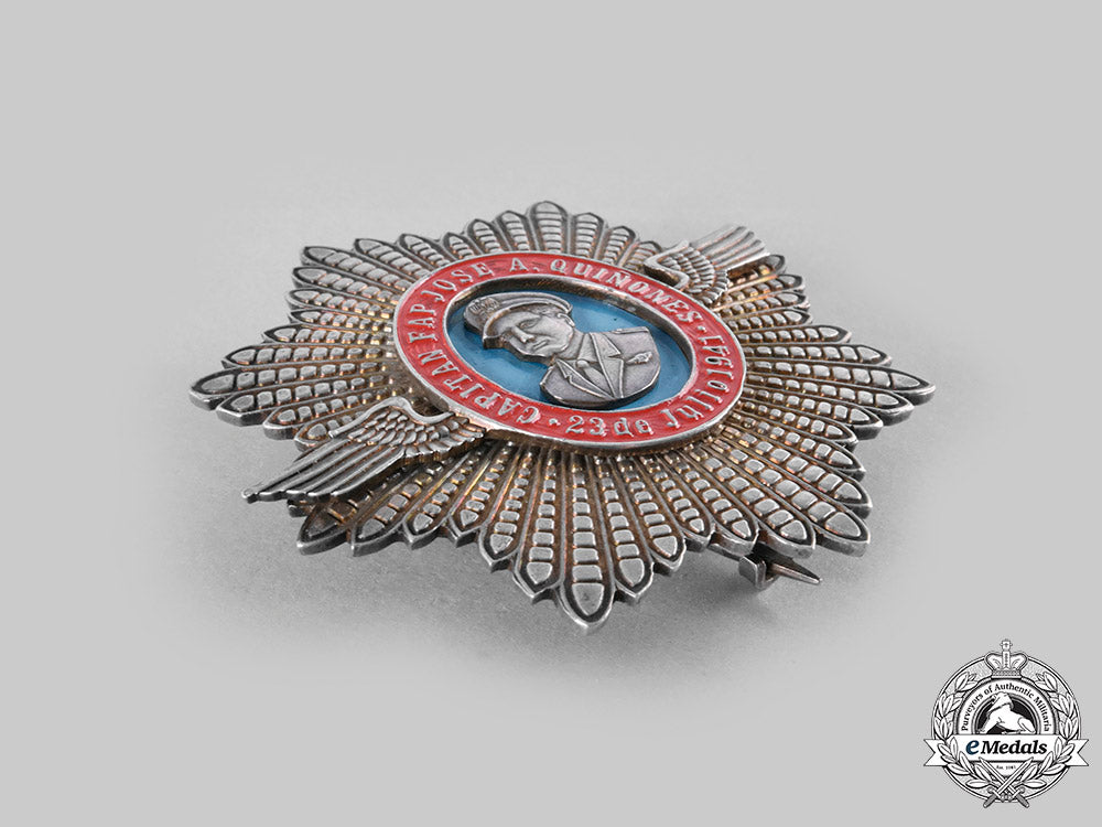 peru,_republic._an_order_of_captain_jose_a._quinones,_ii_class_grand_officer_star,_c.1975_c20820_emd9551_1_1_1