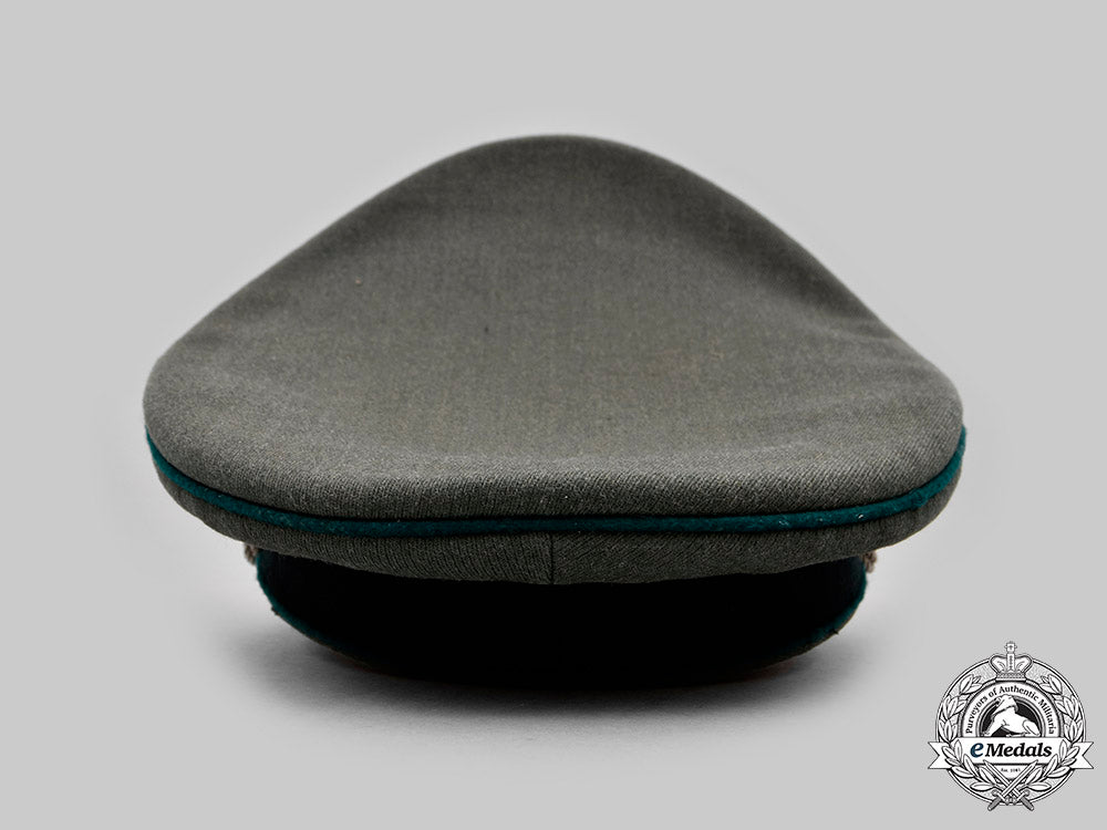germany,_heer._an_administration_officer’s_visor_cap,_by_erel_c20822_mnc2441