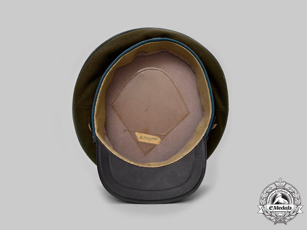 russia,_soviet_union._an_air_force_officer’s_m35_visor_cap_c20840_mnc2478