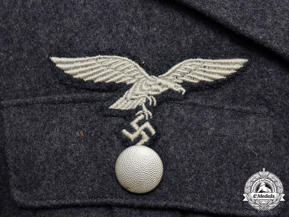 germany,_luftwaffe._a_flieger_service_tunic_c20867cbb_0128_1_1