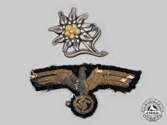 Germany, Wehrmacht. A Pair Of Uniform Insignia  (Wehrmacht Insignien)