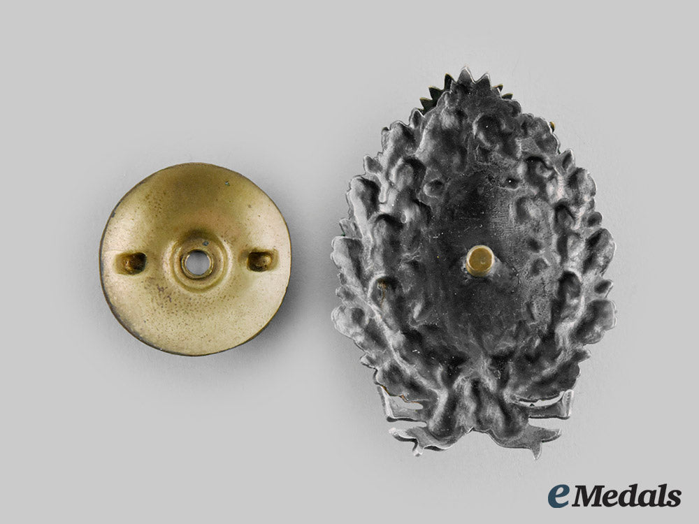 latvia,_republic._a4_th_valmiera_infantry_regiment_badge,_by_w._freis_c20_00090_1_1