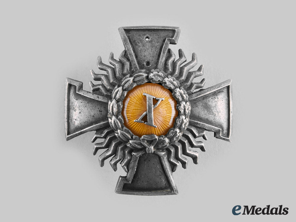 latvia,_republic._a_firefighter10_year_service_badge,_w.f._muller_c20_00110_1_1_1_1_1