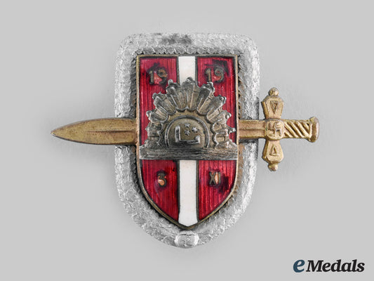 latvia,_republic._an_army_regimental_badge,_c.1919_c20_00141