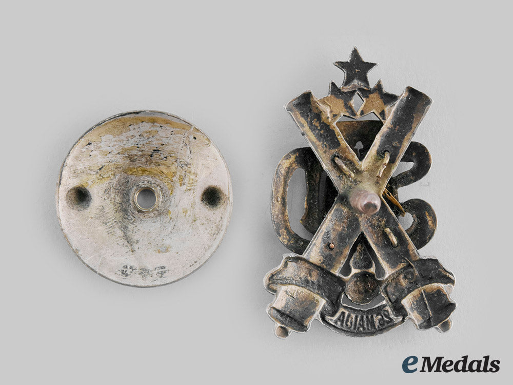 latvia,_republic._a_smagās_artilērijas_divizions(_heavy_artillery_division)_badge,_by_f._muller,_c.1930_c20_00159_1_1_1