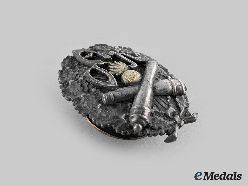 latvia,_republic._an_army_regimental_badge,_c.1921_c20_00241