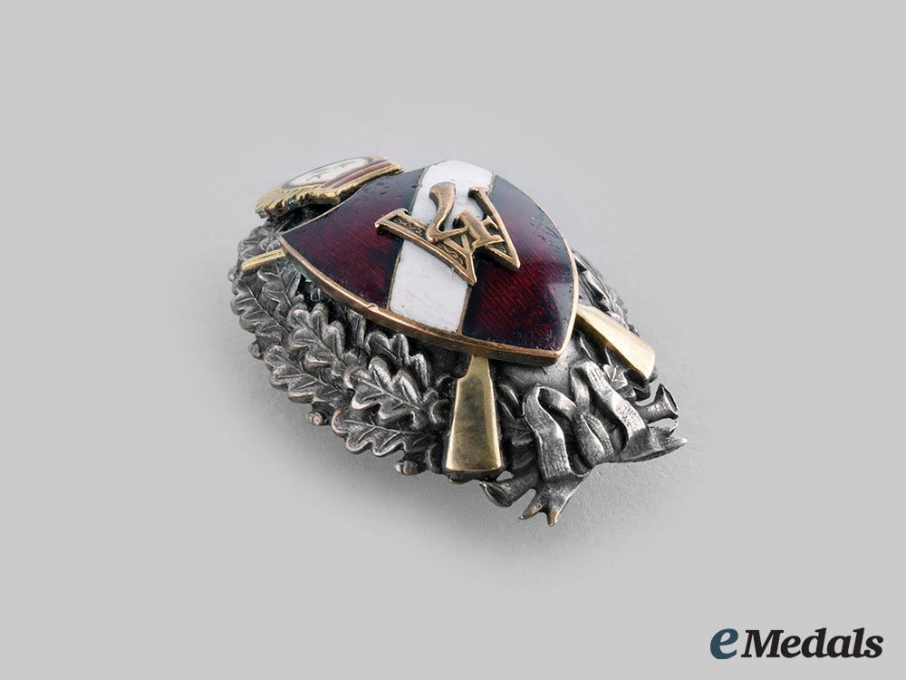 latvia,_republic._a4_th_valmiera_infantry_regiment_badge,_by_arm._ekonom_veikals_riga_c20_00246_1_1