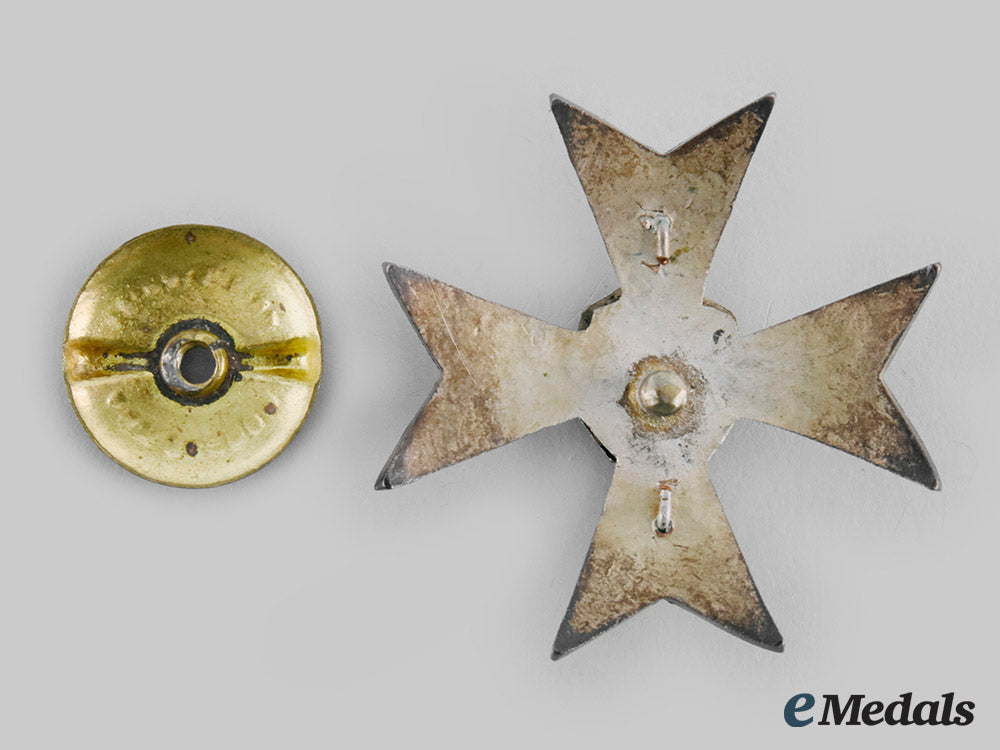 latvia,_republic._a7_th_sigulda_infantry_regiment_badge,_by_arm.ekonom.,_c.1934_c20_00277_1_1