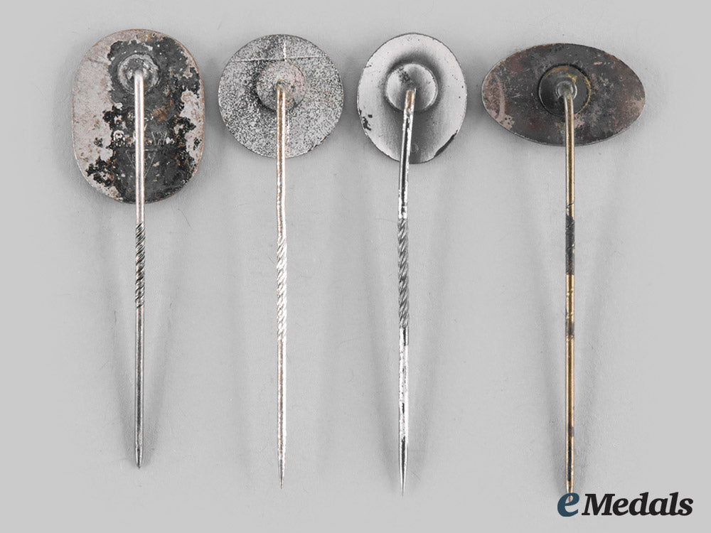 germany,_third_reich._a_lot_of_membership_stickpins_c20_00542_1