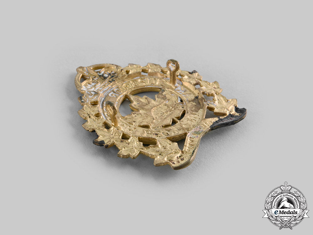 canada._five_lake_superior_scottish_regiment_cap_badges_c20_00696_1