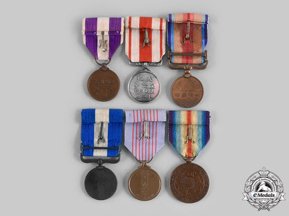 japan,_empire._a_lot_of_six_medals&_awards_c20_00726