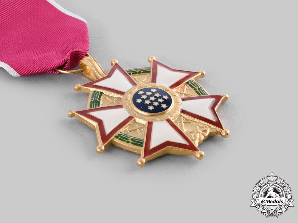 united_states._a_legion_of_merit,_legionnaire_grade_c20_00881