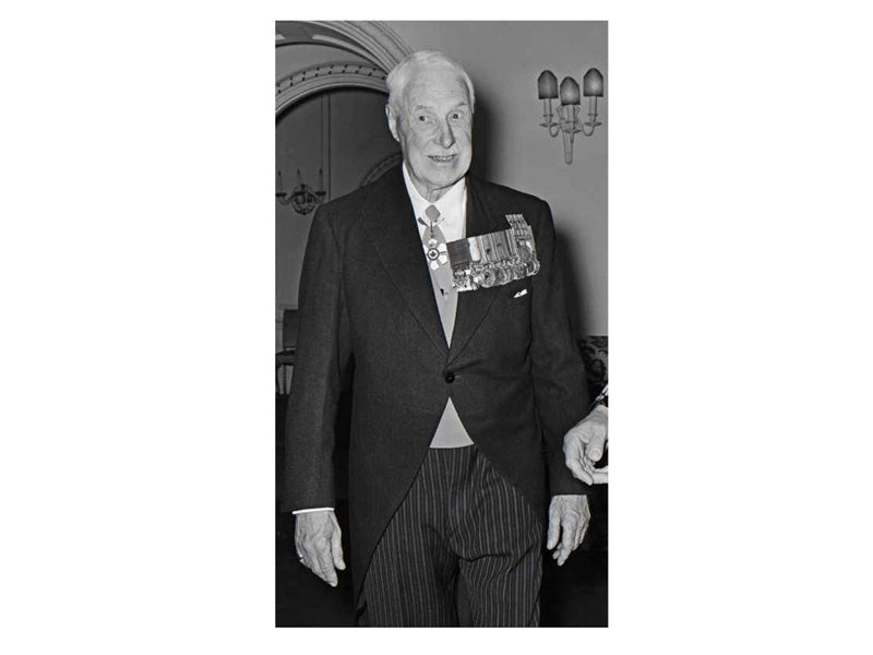victoria_cross_bar-_canadian_general_pearkes_c642g