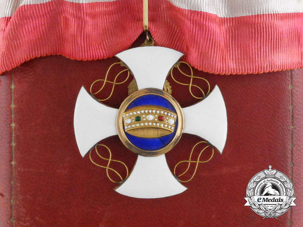 an_italian_order_of_the_crown;_commanders_cross_in_gold_c_1445_1_1