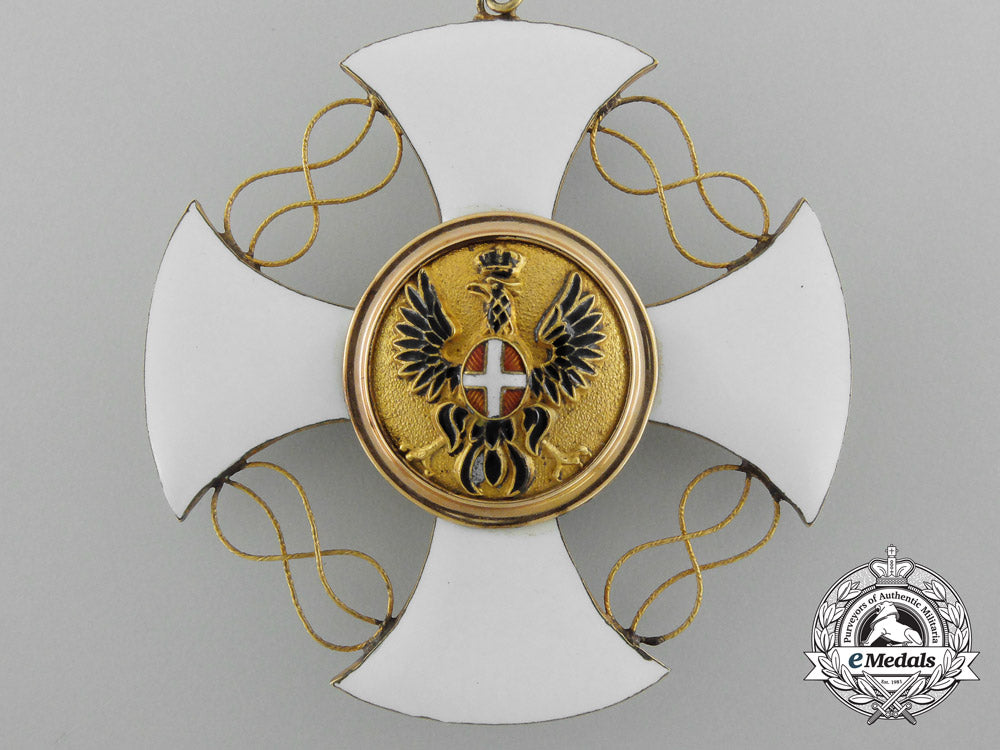 an_italian_order_of_the_crown;_commanders_cross_in_gold_c_1452_1_1