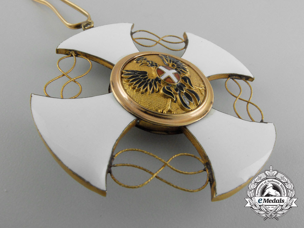 an_italian_order_of_the_crown;_commanders_cross_in_gold_c_1454_1_1