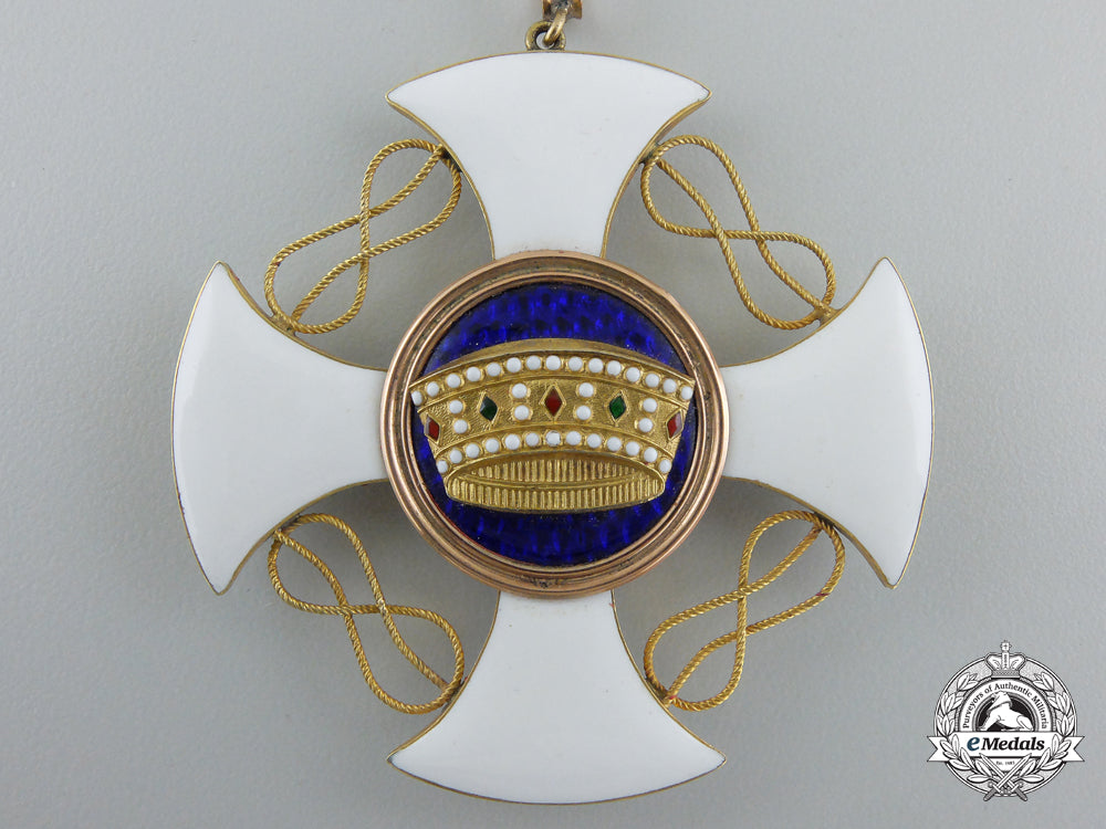 an_italian_order_of_the_crown;_commander's_cross_with_miniature_c_145_1_1