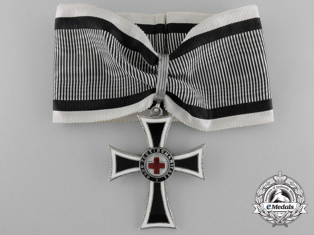 an_austrian_marian_cross_of_the_german_knight_order,_commander’s_cross_by_rothe_c_1685