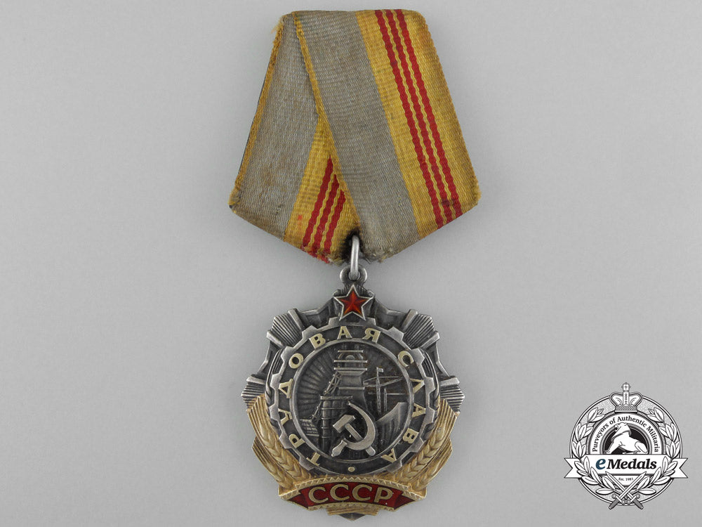 russia,_soviet_union._an_order_of_labor_glory,_third_class_c_2509