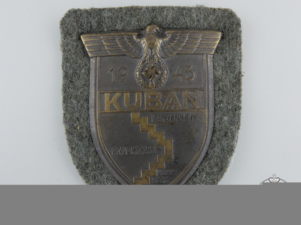 an_army_issued_kuban_shield_c_282