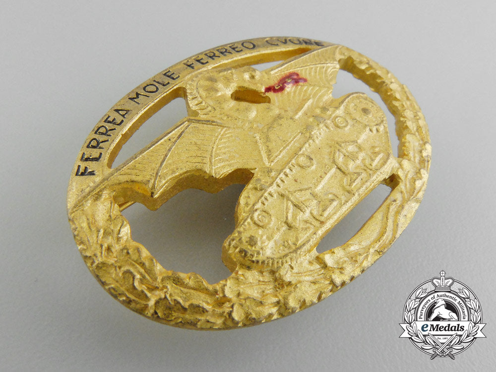 a_second_war_italian_commander’s_tank_badge_with_packet_of_issue_c_4184